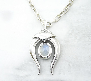 ボタニカルペンダント ブルームーンストーン